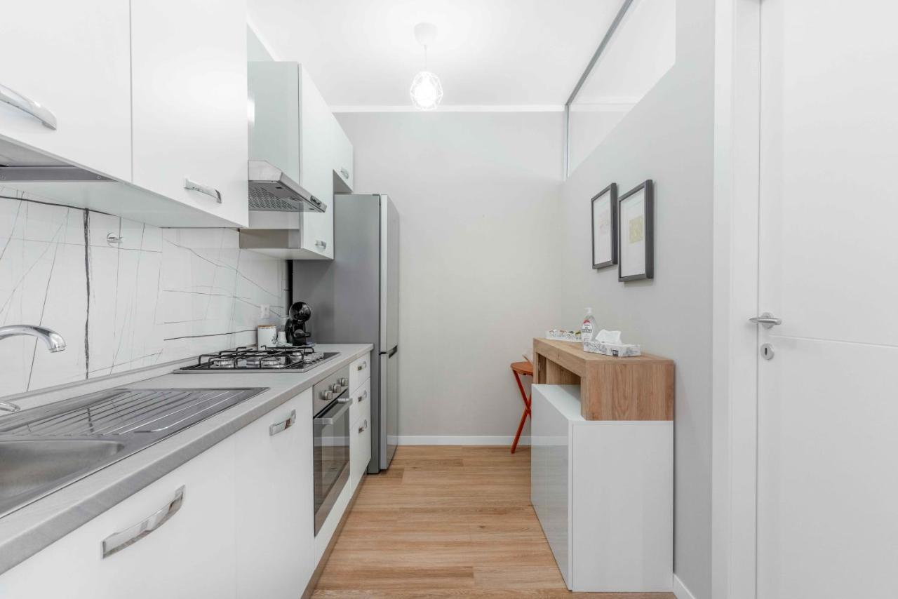 Appartement Bo13 -crescenzago- Bright - Wifi - Elegant *
