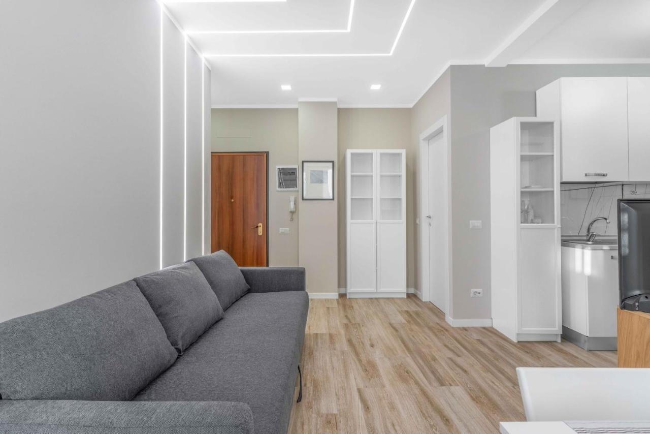 Appartement Bo13 -crescenzago- Bright - Wifi - Elegant Milaan
